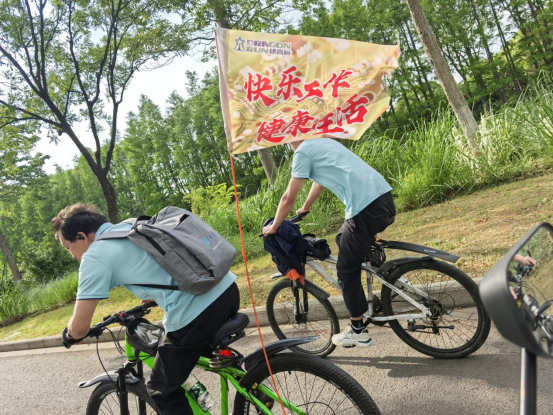 1747360098510313.png image.png